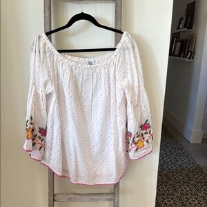 Ivy Jane Floral Embroidered Off-Shoulder Top - White